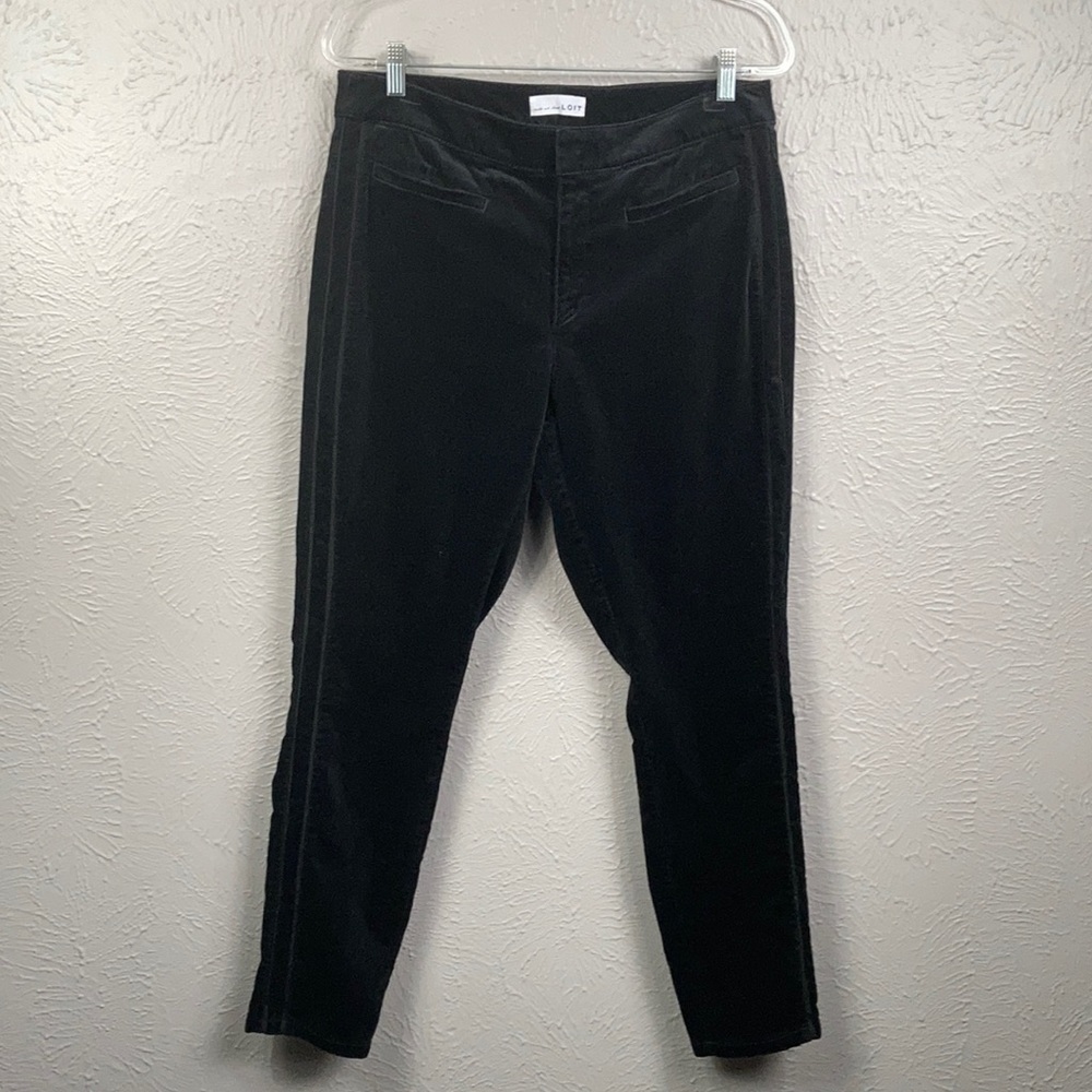 LOFT Black Velvet Curvy Skinny Pants Size 31 Women
